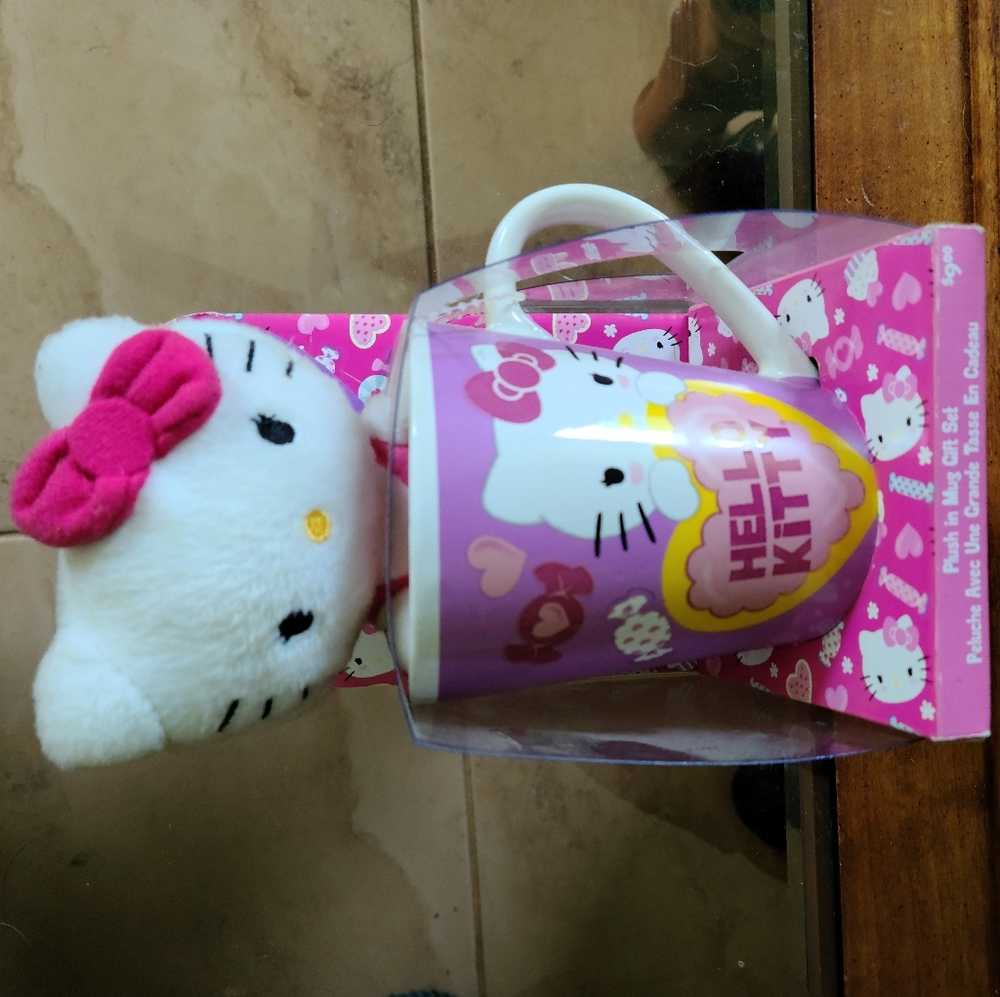 BNIP Hello Kitty Collectors Mug and Stuffy